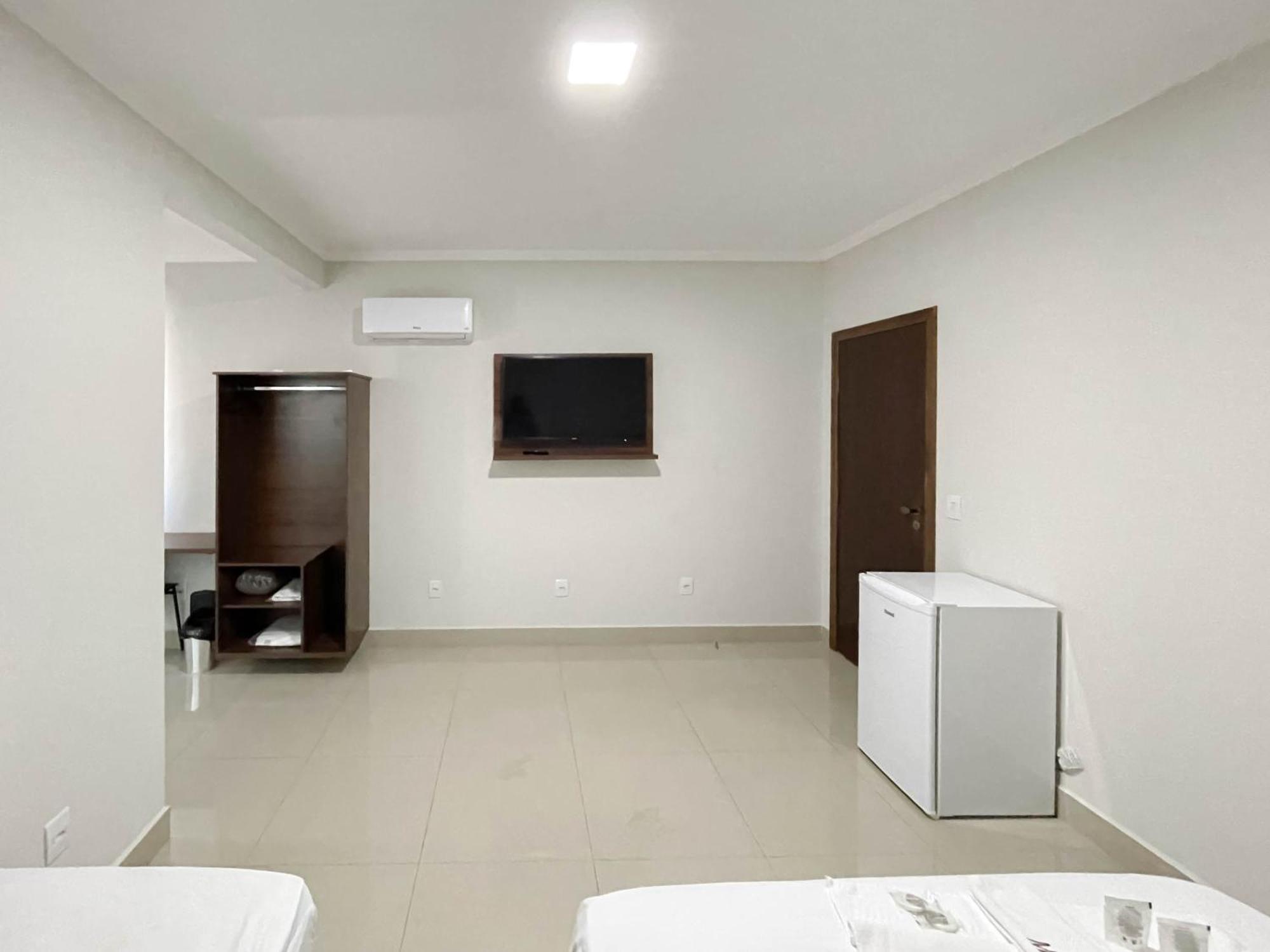 Hotel Minas Трес Мариас Екстериор снимка